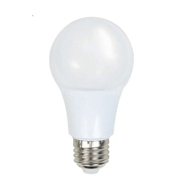 Illumenova E27 A60 9W LED Bulb 675LM 6500K